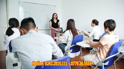 Một lớp học tiếng Đức cho người đi du học tại Helifsa